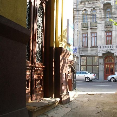 Kretan Hostel Bükreş Dış mekan fotoğraf