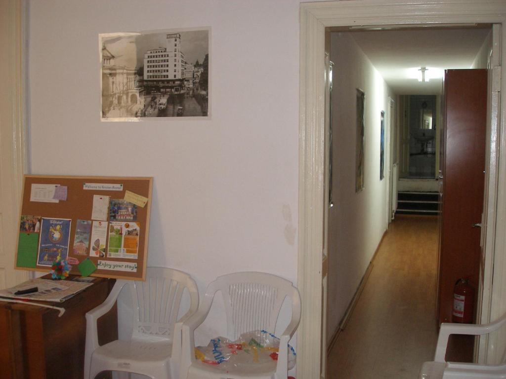 Kretan Hostel Bükreş Dış mekan fotoğraf