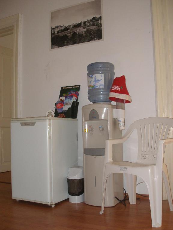 Kretan Hostel Bükreş Dış mekan fotoğraf